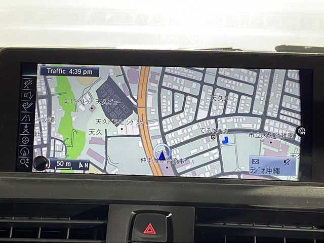 ＢＭＷ １１６ｉ Mスポーツ 沖縄県 2014(平26)年 4.3万km エストリル・ブルー 禁煙車/純正ナビ/・CD／DVD／Bluetooth/バックカメラ/コーナーセンサー/クルーズコントロール/ターボ/ETC/アイドリングストップ/プッシュスタート/純正18インチアルミ/取扱説明書/保証書