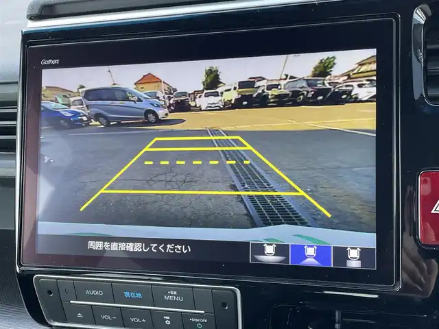 ホンダ ステップワゴン 東京都 2022(令4)年 1.9万km プラチナホワイトパール 純正ナビ　/フルセグ　/ＣＤ　/ＤＶＤ　/Ｂｌｕｅｔｏｏｔｈ　/バックカメラ　/ドラレコ　/両側電動スライドドア　/追従型クルコン　　/シートヒーター　/ドアバイザー　/ＥＴＣ２．０　/純正フロアマット　/衝突被害軽減システム/横滑り防止装置/レーンアシスト