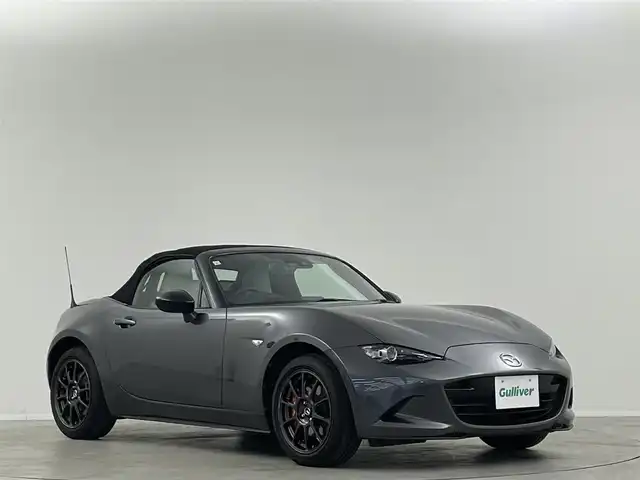 マツダ ロードスター S レザーパッケージ 埼玉県 2021(令3)年 1.4万km マシーングレープレミアムM ホワイトレザー　ＲＡＹＳ１６インチアルミホイール　純正ナビ　クルコン　衝突軽減　ＢＴ　ＣＤ　ＤＶＤ　バックカメラ　ブレンボキャリバー　レーンアシスト　オートハイビーム　ＥＴＣ　両席シートヒーター