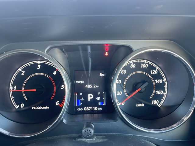 三菱 デリカＤ：５ D－Power package 長野県 2013(平25)年 8.8万km アイガーグレーメタリック ・社外7インチメモリーナビゲーション/CD ワンセグTV/・バックカメラ/・ETC/・クルーズコントロール/・両側パワースライドドア/・パドルシフト/・シートヒーター(D/N)/・横滑り防止装置/・HIDヘッドライト/・オートライト/・純正16インチアルミホイール/・ドライブレコーダー/・ウィンカーミラー/・電動格納ミラー/・スマートキー/・ドアバイザー/・フロアマット