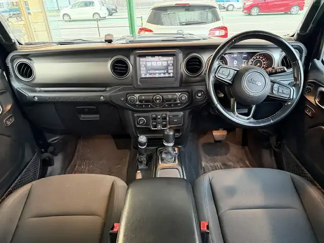 クライスラー・ジープ ジープ ラングラー アンリミテッド スポーツ 兵庫県 2020(令2)年 11.5万km 黒 ワンオーナー/純正ディスプレイオーディオ/（ＢＴ/USB）/バックカメラ/サイドカメラ/レーダークルーズコントロール/ＥＴＣ/アイドリングストップ/コーナーセンサー//スマートキー/保証書/取扱説明書