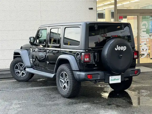 クライスラー・ジープ ジープ ラングラー アンリミテッド スポーツ 兵庫県 2020(令2)年 11.5万km 黒 ワンオーナー/純正ディスプレイオーディオ/（ＢＴ/USB）/バックカメラ/サイドカメラ/レーダークルーズコントロール/ＥＴＣ/アイドリングストップ/コーナーセンサー//スマートキー/保証書/取扱説明書