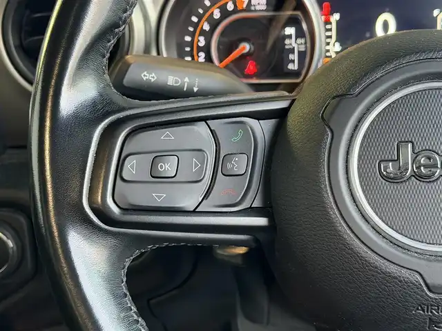 クライスラー・ジープ ジープ ラングラー アンリミテッド スポーツ 兵庫県 2020(令2)年 11.5万km 黒 ワンオーナー/純正ディスプレイオーディオ/（ＢＴ/USB）/バックカメラ/サイドカメラ/レーダークルーズコントロール/ＥＴＣ/アイドリングストップ/コーナーセンサー//スマートキー/保証書/取扱説明書