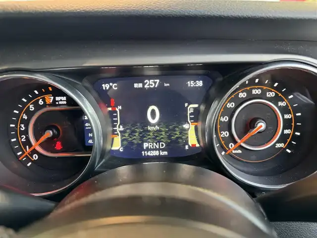 クライスラー・ジープ ジープ ラングラー アンリミテッド スポーツ 兵庫県 2020(令2)年 11.5万km 黒 ワンオーナー/純正ディスプレイオーディオ/（ＢＴ/USB）/バックカメラ/サイドカメラ/レーダークルーズコントロール/ＥＴＣ/アイドリングストップ/コーナーセンサー//スマートキー/保証書/取扱説明書