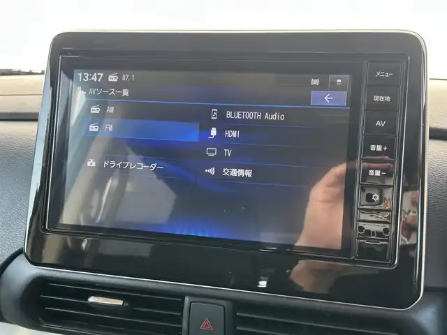 三菱 デリカミニ G プレミアム 群馬県 2024(令6)年 1.1万km ベージュ e-アシスト/・衝突軽減ブレーキシステム/・踏み間違い衝突防止アシスト/・車線逸脱警報システム/・車線逸脱防止支援機能/・オートマチックハイビーム/・ふらつき警報/・前方衝突予測警報/・標識検知システム/・先行車発進通知/純正9インチナビ/（BT/HDMI/SD）/フルセグTV/全方位カメラ/両側パワースライドドア/ハーフレザー/シートヒーター（D席/N席）/デジタルルームミラー/ステアリングスイッチ/ステアリングヒーター/リアサーキュレーター/オートホールド/ETC/LEDヘッドライト/ドライブレコーダー