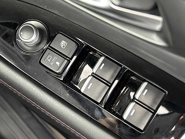 マツダ ＣＸ－５ 20S ブラックトーンED 愛知県 2024(令6)年 0.9万km ジルコンサンドメタリック 10.25インチセンターディスプレイ/・フルセグ/・Bluetooth/・androidauto/・Applecarplay/全方位カメラ/ETC/ドライブレコーダー/ヘッドアップディスプレイ/パワーバックドア/衝突軽減ブレーキ/レーンキープアシスト/アダプティブクルーズコントロール/ブラインドスポットモニター/速度標識検知/アダプティブフロントライティングシステム/ステアリングヒーター/シートヒーター/パドルシフト/アイドリングストップ