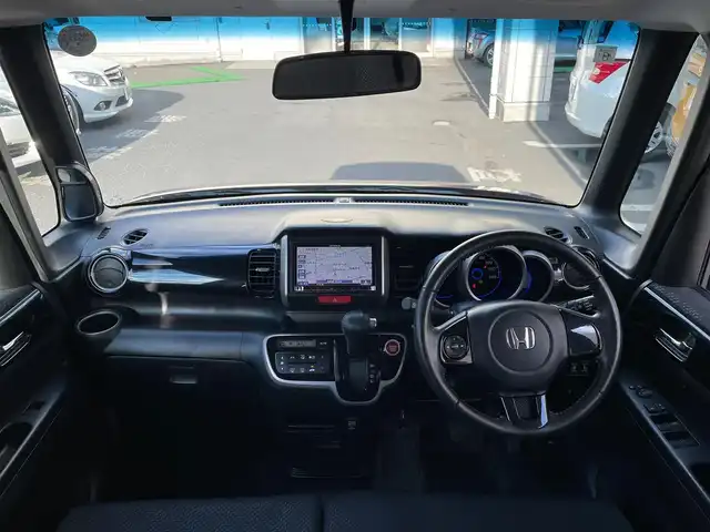 ホンダ Ｎ ＢＯＸ カスタム G Lパッケージ 東京都 2013(平25)年 2.2万km プレミアムディープロッソパール ワンオーナー/カロッツエリアSDナビTV/バックカメラ/両側パワースライドドア/ステアリングスイッチ/プッシュエンジンスイッチ/ブラックエアコンパネル/ピアノブラック調インパネ加飾/横滑り防止/オートライト/電動格納ウィンカーミラー/ETC/スペアキー/保証書＆取扱説明書