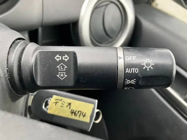 マツダ デミオ 13C－V 静岡県 2009(平21)年 9.6万km アルミニウムメタリック パワーステアリング/パワーウィンドウ/リモコンキー/オートエアコン/ETC/7インチメモリナビ（CD.DVD.BT.ワンセグ）/ドライブレコーダー/純正フロアマット/ABS/オートライト/Wエアバック