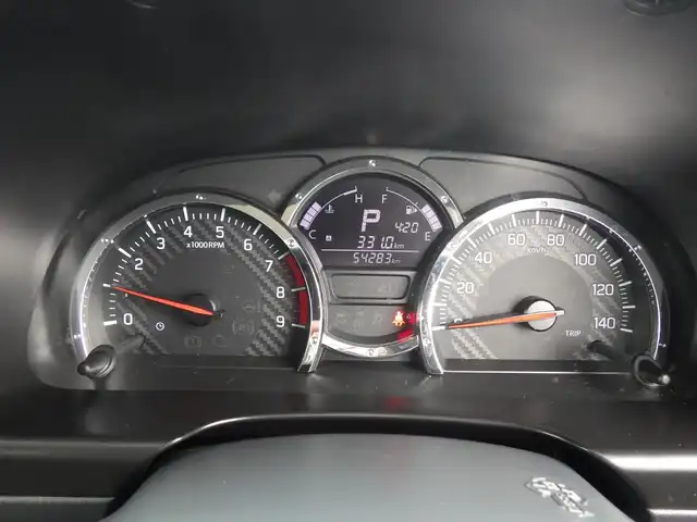 スズキ ジムニー ランドベンチャー 千葉県 2018(平30)年 5.5万km クールカーキPM 社外メモリーナビ/ワンセグTV/【CD再生機能】/ハーフレザーシート/運転席シートヒーター/革巻きステアリング/ステアリングスイッチ/ウインカーミラー/フォグライト/純正16インチアルミホイル/キーレス
