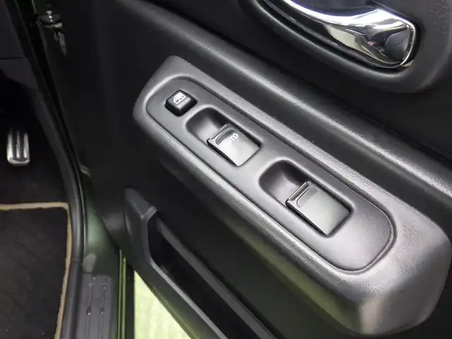 スズキ ジムニー ランドベンチャー 千葉県 2018(平30)年 5.5万km クールカーキPM 社外メモリーナビ/ワンセグTV/【CD再生機能】/ハーフレザーシート/運転席シートヒーター/革巻きステアリング/ステアリングスイッチ/ウインカーミラー/フォグライト/純正16インチアルミホイル/キーレス