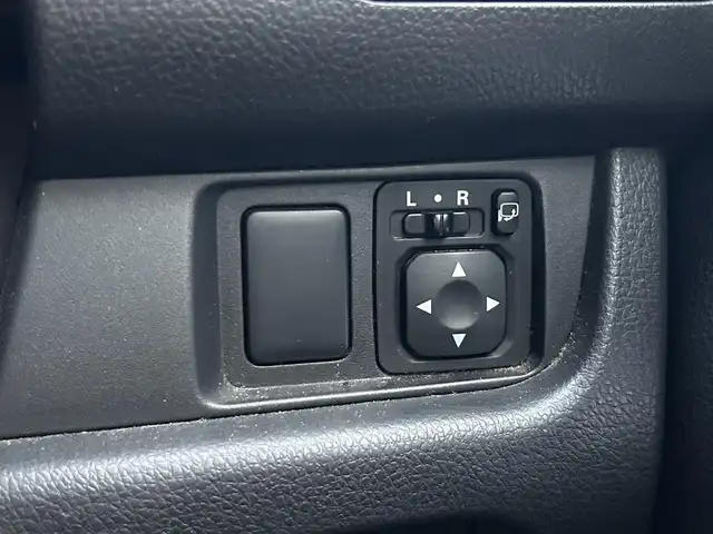 三菱 ｅＫカスタム T 愛知県 2014(平26)年 8.6万km クールシルバーメタリック 社外オーディオ/バックカメラ/AUX/ウィンカーミラー/ドアバイザー/プッシュスタート/ETC/レザーステアリング