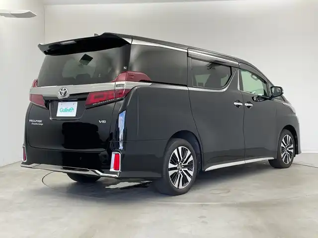 トヨタ ヴェルファイア Z Gエディション 新潟県 2018(平30)年 3.5万km ブラック 両側パワスラ　/本革シート　/ALPINE１１インチナビ（Bluetooth・CD・USB・DVD）/トヨタセーフティセンス　/バックカメラ　/フルセグ　/レーンキープアシスト　/レーダークルーズコントロール　/前後クリアランスソナー/アイドリングストップ/デジタルインナーミラー　/ブラインドスポットモニター/LEDオートライト/オートマチックハイビーム/電動リアゲート/１・２列目パワーシート/前席エアーシート/前席シートヒーター/D席メモリーシート/ステアリングヒーター/ウッドコンビステアリング・シフトノブ/黒ウッド調パネル/４WD/MTモード付AT/ETC/純正フロアマット/純正１８インチアルミホイール/スマートキー/保証書/取扱説明書