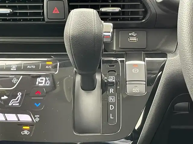 日産 デイズ HWS G ターボ プロパイロットED 愛知県 2019(令1)年 2.5万km プレミアムサンシャインオレンジメタリック/シルキーホワイト 純正ナビ　フルセグＴＶ　Ｂｌｕｅｔｏｏｔｈ　ＤＶＤ再生　アラウンドビューモニター　プロパイロット　追従クルコン　エマージェンシーブレーキ　スマートルームミラー　ＥＴＣ２．０　プッシュスタート　禁煙車