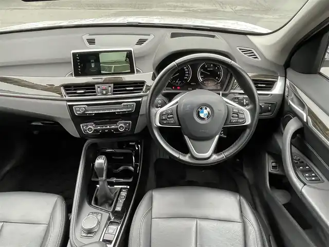 ＢＭＷ Ｘ１ xDrive 18d xライン ハイライン 静岡県 2019(平31)年 3.3万km アルピンホワイトⅢ /純正ナビ//Bluetooth//バックカメラ//衝突軽減ブレーキ//レーダークルーズコントロール//レーンキープアシスト//レザーシート//シートヒーター//純正18インチAW//パワーバックドア//ETC//スマートキー//スペアキー//保証書//取説