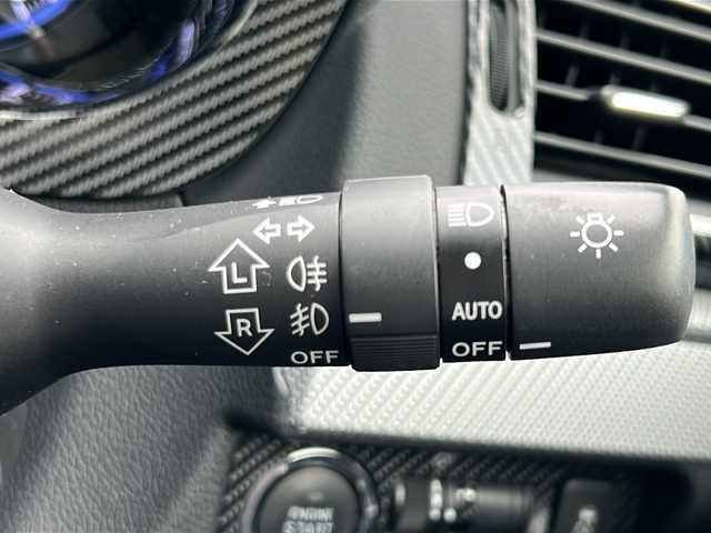 スバル レヴォーグ 2．0GT－S アイサイト 山形県 2015(平27)年 6.7万km ラピスブルーP 禁煙車/4WD/アイサイト/レーダークルーズコントロール/レーンキープアシスト/STIエアロ/純正ナビ/（Bluetooth/CD/DVD/フルセグ)/バックカメラ/ハーフレザーシート/DNパワーシート/LEDオートライト/フォグランプ/ステアリングスイッチ/パドルシフト/電動パーキングブレーキ/ヒルアシストコントロール/ビルトインETC/電動格納ミラー/スマートキー/ドアバイザー