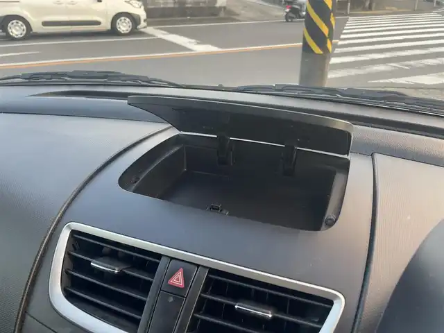 スズキ スイフト スポーツ 神奈川県 2015(平27)年 8.3万km スーパーブラックパール クルーズコントロール/パドルシフト/バックカメラ/前後ドラレコ/MTモード付きAT/純正17インチAW/横滑り防止装置/保証書