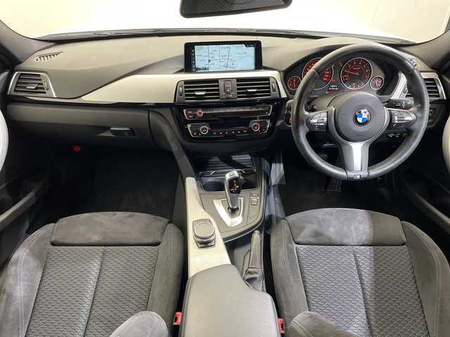 ＢＭＷ ３１８ｉ Mスポーツ 愛媛県 2017(平29)年 9.4万km 白 純正ナビ/Bluetooth/フルセグ/バックカメラ/衝突被害軽減ブレーキ/クルーズコントロール/レーンキープアシスト/ブラインドスポットモニター/LEDヘッドライト/オートライト/D/N席パワーシート/ETC/プッシュスタート/純正18インチアルミ