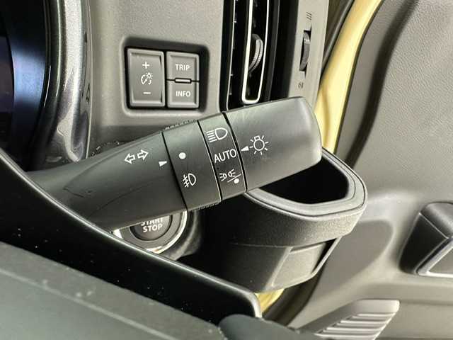 スズキ ハスラー Jスタイル ターボ 兵庫県 2021(令3)年 4.8万km シフォンアイボリーメタリック/ガンメタリック2トーン 純正SDナビ(CD/DVD/SD/Bluetooth/フルセグ）/前後ドライブレコーダー/追従型クルーズコントロール/コーナーセンサー/パドルシフト/シートヒーター/ターボ過給機/レーンキープアシスト/オートライト/オートマチックハイビーム/LEDヘッドライト/フォグライト/純正15インチアルミホイール/純正フロアマット/ETC/ドアバイザー