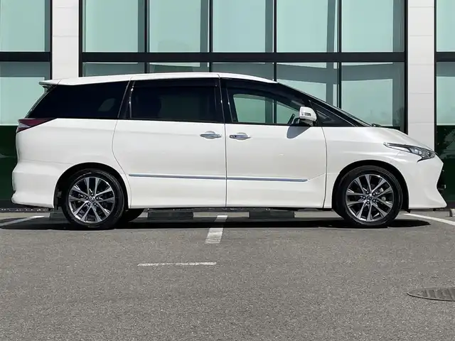 トヨタ エスティマ アエラス プレミアム G 和歌山県 2016(平28)年 4.1万km ホワイトパールクリスタルシャイン 純正9インチナビ/バックカメラ/フルセグTV/フリップダウンモニター/両側パワースライドドア/プリクラッシュセーフティー/レーンディパーチャーアラート/クリアランスソナー/ドライブレコーダー/ビルトインETC/パワーシート/パワーバックドア/純正アルミホイール/キセノンヘッドライト