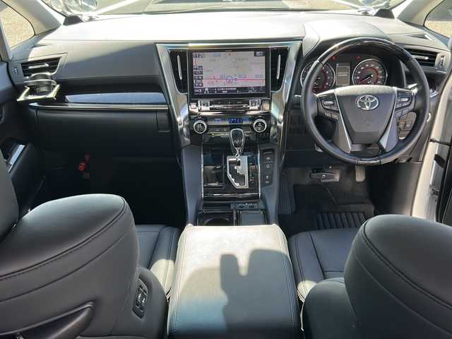 トヨタ アルファード S Cパッケージ 石川県 2022(令4)年 2.6万km パール NEWSフルエアロ/WORK20インチアルミホイール/社外SDナビ（アルパイン）/フルセグテレビ/バックカメラ/ETC/フリップダウンモニター（アルパイン）/トゥイーター・サブウーファー（アルパイン）/ウィンカーミラー/シートヒーター・エアシート/オットマン/レーダークルーズコントロール/プッシュスタート/両側パワースライドドア/パワーバックドア/イージークローザー/サンルーフ/LEDヘッドライト