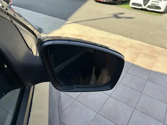 フォルクスワーゲン アップ！ ハイアップ！ 大阪府 2014(平26)年 11.3万km 紺 ハーフ革/シートヒーター/純正15インチAW/クルコン/バックソナー/CD/AUX/リモコンキー