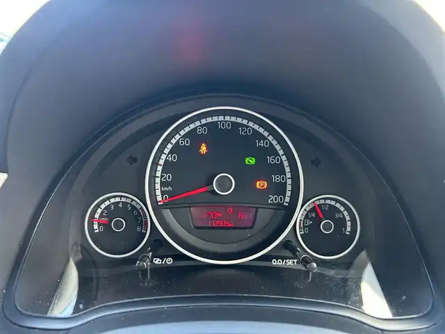 フォルクスワーゲン アップ！ ハイアップ！ 大阪府 2014(平26)年 11.3万km 紺 ハーフ革/シートヒーター/純正15インチAW/クルコン/バックソナー/CD/AUX/リモコンキー