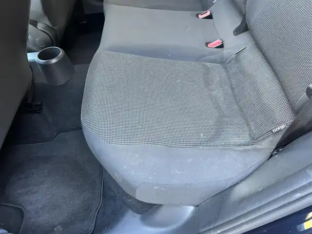 フォルクスワーゲン アップ！ ハイアップ！ 大阪府 2014(平26)年 11.3万km 紺 ハーフ革/シートヒーター/純正15インチAW/クルコン/バックソナー/CD/AUX/リモコンキー