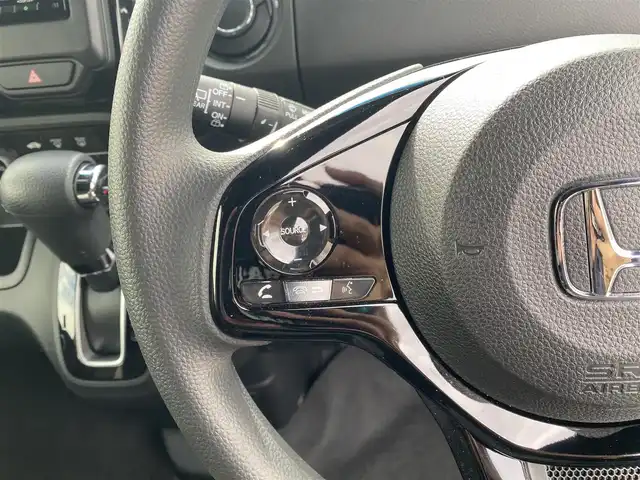 ホンダ Ｎ ＢＯＸ カスタム L 福岡県 2023(令5)年 1.9万km プラチナホワイトパール ・クルーズコントロール/・純正ナビ／Ｂｌｕｅｔｏｏｔｈ／ＵＳＢ／ＡＵＸ／ｉＰｏｄ／ＣＤ／ＤＶＤ/・バックカメラ/・布シート／シートヒーター/・ドライブレコーダー/・フルセグ/・ＥＴＣ/・純正１４ＡＷ