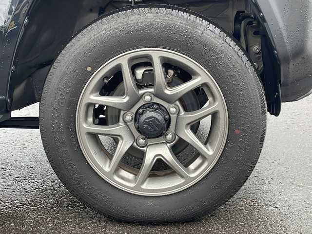 スズキ ジムニー XC 道北・旭川 2024(令6)年 3.6万km ブルーイッシュブラックパール3 /4型//4WD//禁煙車//スズキセーフティサポート//デュアルカメラブレーキサポート//レーンキープアシスト//クルーズコントロール//コーナーセンサー//誤発進抑制//アイドリングストップ//社外ディスプレイオーディオ//バックカメラ//オートハイビーム//オートライト//LEDヘッドライト//フォグライト//ヘッドライトウォッシャー//シートヒーター//ミラーヒーター//オートリトラミラー//革調シートカバー//前後ドライブレコーダー//社外フロアマット//プッシュスタート//スマートキー