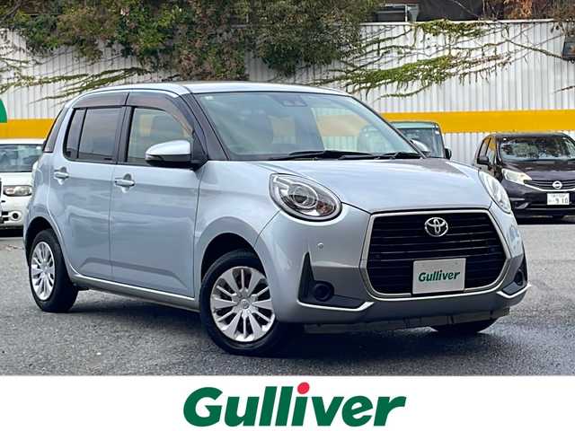 トヨタ パッソ モーダ 兵庫県 2018(平30)年 2万km ブライトシルバーM 保証書・取説・有/純正オーディオ・CD・FM・AM・AUX・USB/衝突被害軽減ブレーキ/コーナーセンサー/オートハイビーム/アイドリングストップ/プッシュスタート/スマートキー×2/純正フロアマット/純正ドアバイザー