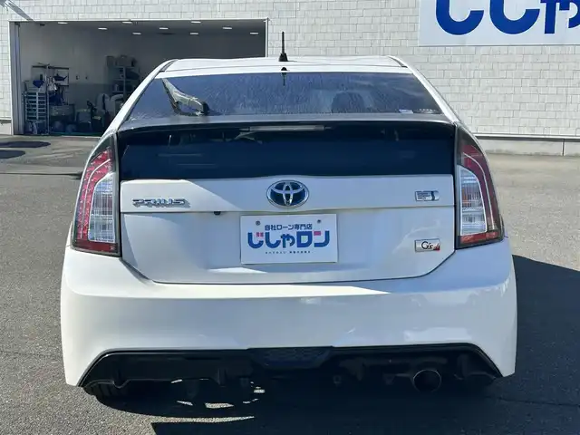トヨタ プリウス S ツーリングセレクション 東京都 2013(平25)年 8.9万km ホワイトパールクリスタルシャイン (株)IDOMが運営する【じしゃロン昭島店】の自社ローン専用車両になります。/こちらは現金またはオートローンご利用時の価格です。自社ローンご希望の方は別途その旨お申付け下さい/純正ナビ（ＳＤ・ＤＶＤ・ＴＶ）/バックカメラ/ワンオーナー/Bluetooth/プッシュボタン/スマートキー/電格ミラー/ドアバイザー