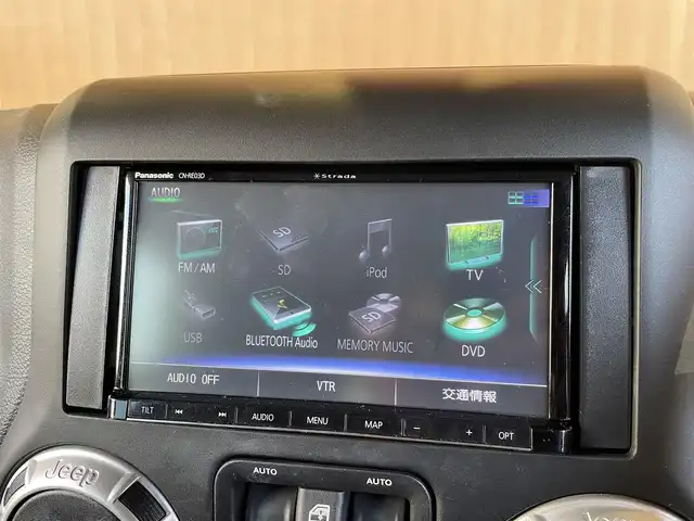 クライスラー・ジープ ジープ ラングラー JK 愛知県 2017(平29)年 2.5万km ゴビ 80台限定車/ワンオーナー/社外メモリナビ/フルセグTV/バックカメラ/サイドカメラ/黒革シート/シートヒーター/ALPINEスピーカー/クルーズコントロール/MTモード付AT/オートヘッドライト/純正18インチアルミ