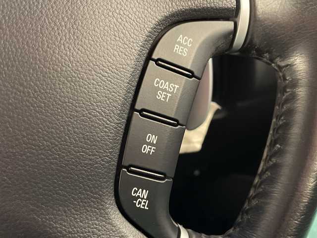 三菱 デリカＤ：５ D－Power package 新潟県 2018(平30)年 7.1万km ダイヤモンドブラックマイカ 4WD/社外SDナビ(AVN-D8W)/CD/DVD/BT/フルセグテレビ/SDミュージックサーバー/バックカメラ/ETC/ドライブレコーダー/クルーズコントロール/両側パワースライドドア/シートヒーター/スマートキー/キセノンヘッドライト/オートライト/フォグランプ/純正18インチアルミホイール