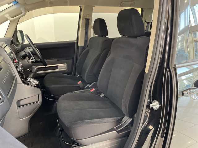 三菱 デリカＤ：５ D－Power package 新潟県 2018(平30)年 7.1万km ダイヤモンドブラックマイカ 4WD/社外SDナビ(AVN-D8W)/CD/DVD/BT/フルセグテレビ/SDミュージックサーバー/バックカメラ/ETC/ドライブレコーダー/クルーズコントロール/両側パワースライドドア/シートヒーター/スマートキー/キセノンヘッドライト/オートライト/フォグランプ/純正18インチアルミホイール