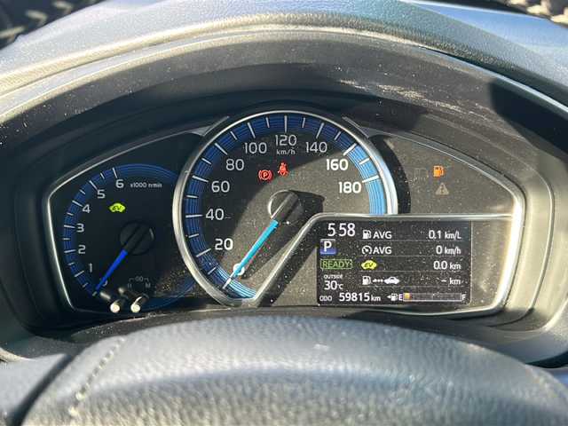 トヨタ カローラ フィールダー HV G エアロツアラー W×B 大阪府 2014(平26)年 6万km ホワイトパールクリスタルシャイン ワンオーナー/純正SDナビ/・DVD/CD/FM/AM/Bluetooth/・ワンセグテレビ/ETC/バックカメラ/革巻きステアリング/ステアリングリモコン/LEDヘッドライト/オートライト/オートエアコン/スマートキー×1/プッシュスタート/12V電源/純正15インチアルミホイール/純正フロアマット/取扱説明書/ナビ取扱説明書/保証書