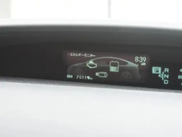 トヨタ プリウス S 神奈川県 2012(平24)年 7.6万km ホワイトパールクリスタルシャイン ワンオーナー/メモリナビ/フロント、バックカメラ/フルセグテレビ/プッシュスタート/ETC/HID/360度ドライブレコーダー/革調シートカバー/スマートキー/保証書/記録(H.26.27.29.R.1.3.5)/15インチAW付きスタットレスタイヤ有