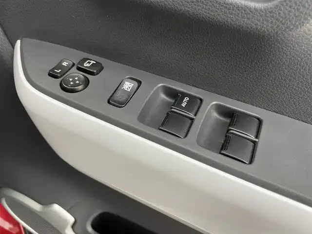 スズキ ハスラー G 千葉県 2015(平27)年 5.4万km フェニックスレッドパール/ブルーイッシュブラックパール 衝突軽減ブレーキ/横滑り防止装置/社外7インチSDナビ/CD DVD フルセグ AM FM/バックカメラ/前席シートヒーター/純正15インチスチールホイール/ベンチシート/純正フロアマット/ヘッドライトレベライザー/アイドリングストップ/ドアバイザー/スマートキー/プッシュスタート