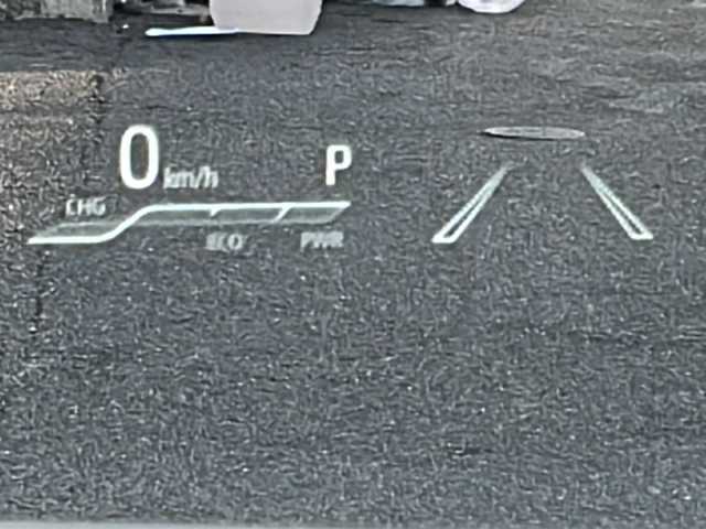 トヨタ クラウン ハイブリッド RS アドバンス Four 愛知県 2020(令2)年 2.4万km ライムホワイトパールクリスタルシャイン /禁煙車//ワンオーナー//純正メモリナビ//AM/FM/USB/CD/DVD/SD/BT/フルセグ//全方位カメラ//パノラミックビューモニター//ビルトインETC2.0//デジタルインナーミラー//前後ドライブレコーダー//ACC/LTA/PCS/RSA/AHB//BSM/RCTA/RCD/PKSB/HUD/TRC//クリアランスソナー//LEDオートライト//フォグランプ(F/R)//ハーフレザーシート//前席パワーシート//前席シートヒーター//革巻きステアリング//ステアリングスイッチ//パドルシフト//シーケンシャルウィンカー//プッシュスタート//スマートキー//スペアキー//純正フロアマット//保証書/取扱説明書/スペアキー/カードキー