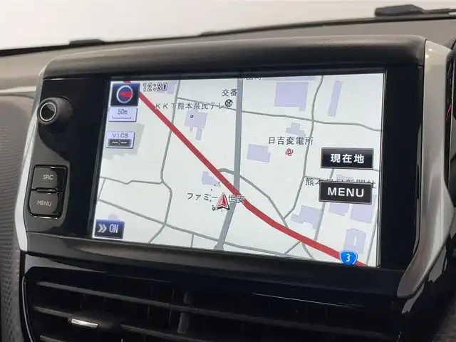 プジョー ２００８ GTライン 熊本県 2018(平30)年 4万km ビアンカホワイト ・ワンオーナー/・キーレス/・アクティブシティブレーキ/・パークアシスタンス/・ハーフレザーシート/・前席シートヒーター /・純正メモリナビ/　【Bluetooth・USB】/・フルセグTV/・バックカメラ/・社外ウーハー/・ETC/・フォグランプ/・タイヤ空気圧センサー/・純正マット/・保証書/取説