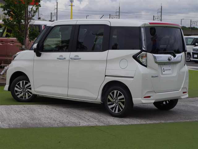 トヨタ ルーミー カスタムG 千葉県 2025(令7)年 0.1万km未満 パールホワイトⅢ カスタムＧ　パノラミックビューパッケージ（33000）9インチDA標準/スマートアシストIII/レーダークルーズコントロール/エコアイドル/両側パワースライドドア/ディスプレイオーディオ/純正地デジTV/【Apple CarPlay　Android Auto対応】/【Bluetooth接続】/パノラマモニター/革巻きステアリング/ステアリングスイッチ/LEDフォグライト/フォグライト/ウインカーミラー/コーナーセンサー/純正14インチアルミホイル/キーフリーシステム