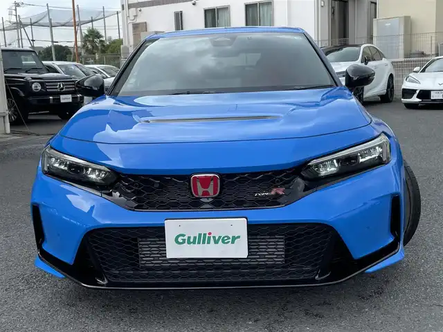 ホンダ シビック タイプR 神奈川県 2024(令6)年 0.1万km レーシングブルーパール ワンオーナー/純正メモリーナビ・地デジTV/純正USB/BT再生/バックモニター/ビルトインETC2.0/前後ドライブレコーダー/ホンダセンシング/レーダークルーズコントロール/衝突軽減ブレーキ/LKA/BSM/純正19インチAW/ブレンボブレーキ/LEDライト/プッシュスタート/スマートキー×2/純正フロアマット/保証書・取説あり