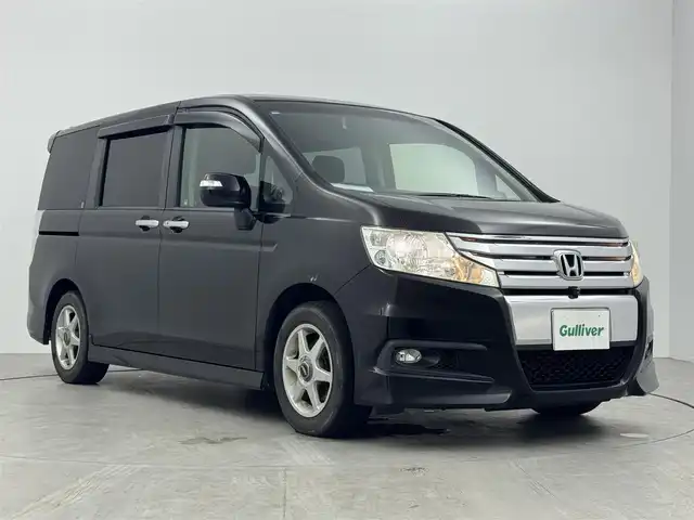 ホンダ ステップワゴン スパーダ Z 愛知県 2011(平23)年 13.3万km プレミアムブラキッシュパール 純正HDDナビ/（CD/DVD/ワンセグ）/両側パワースライドドア/バックカメラ/全方位カメラ/ETC/オートライト/純正フロアマット/ドアバイザー/パドルシフト/社外AW/夏タイヤ付き純正AW4本車載