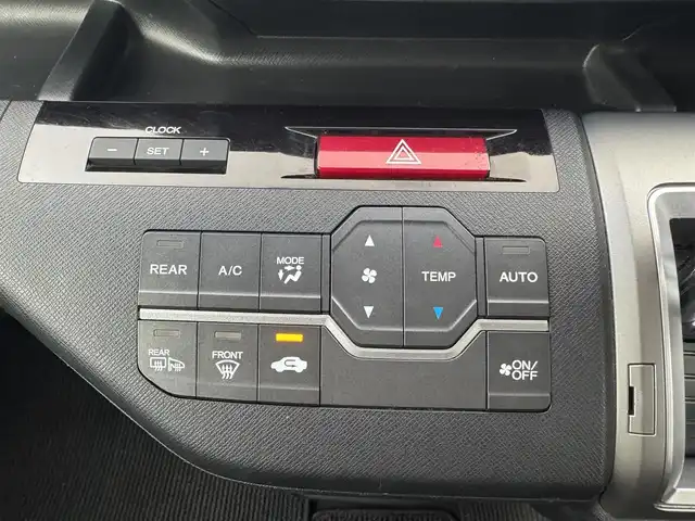 ホンダ ステップワゴン スパーダ Z 愛知県 2011(平23)年 13.3万km プレミアムブラキッシュパール 純正HDDナビ/（CD/DVD/ワンセグ）/両側パワースライドドア/バックカメラ/全方位カメラ/ETC/オートライト/純正フロアマット/ドアバイザー/パドルシフト/社外AW/夏タイヤ付き純正AW4本車載