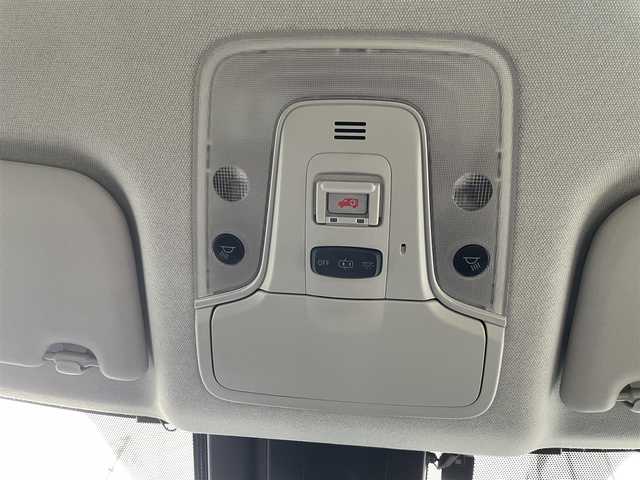 トヨタ プリウス Sツーリングセレクション 佐賀県 2019(平31)年 10.7万km アティチュードブラックマイカ トヨタセーフティセンス/・プリクラッシュセーフティ/・レーダークルーズコントロール/・レーンディパーチャーアラート/・オートマチックハイビーム/クリアランスソナー/社外9インチナビ/・バックカメラ/・フルセグTV/BT/CD/DVD/合皮シート/シートヒーター/純正17インチAW/LEDヘッドライト/フォグランプ/ETC/プッシュスタート/トノカバー/電動格納ミラー/ドアバイザー/ISOFIX/エアバックW/サイド/カーテン