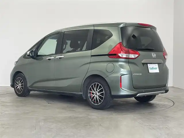 ホンダ フリード クロスター ホンダセンシング 埼玉県 2020(令2)年 3.3万km シルバーミストグリーンM 純正9インチナビ/ CD DVD フルセグ Bluetooth CarPlay/バックカメラ/衝突軽減ブレーキシステム/レーダークルーズコントロール/先行車発進お知らせ機能/ロードサインアシスト/クリアランスソナー /ミラー一体型ドライブレコーダー/両側パワースライドドア/LEDオートライト/ETC