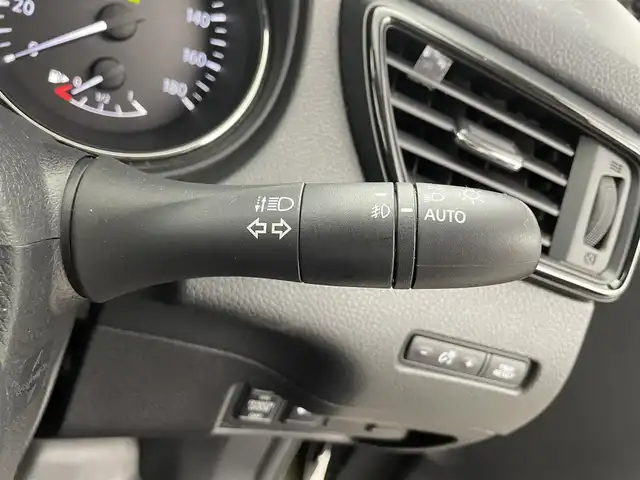 日産 エクストレイル ハイブリッド 20Xi 福井県 2018(平30)年 8.4万km チタニウムカーキ 純正ナビ/CD/DVD/Bluetooth/フルセグ/プロパイロット/エマージェンシーブレーキ/4X4-i/デジタルインナーミラー/アラウンドビューモニター/パワーバックドア/シートヒーター/横滑り防止/ETC