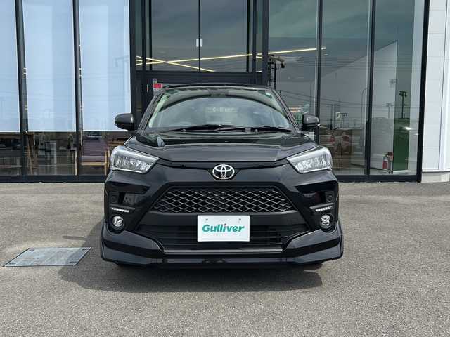 トヨタ ライズ Z 愛媛県 2023(令5)年 1.9万km ブラックマイカメタリック 純正ディスプレイオーディオ/全方位カメラ/ETC/クルーズコントロール追従あり/シートヒーター/フルセグTV/フォグランプ/HDMI/コーナーセンサー前後/LEDオートライト/USB/レーンキープアシスト/衝突軽減/アイドリングストップ/Bluetooth/横滑り防止装置/プッシュスタート