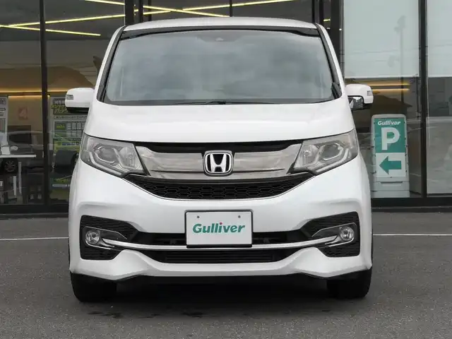 ホンダ ステップワゴン スパーダ クールスピリット 茨城県 2016(平28)年 9.5万km ホワイトオーキッドパール 純正ナビ/【DISC・ラジオ・TV・iPod・SD・USB・BT・VTR・AUX・HDMI】/シートヒーター/両側パワスラ/パドルシフト/レーダークルコン/ETC/Bカメラ/前方ドラレコ/アイドリングストップ/ステリモ/横滑り防止装置/レーンキープアシスト/衝突被害軽減システム/オートライト/Fフォグ/LEDライト