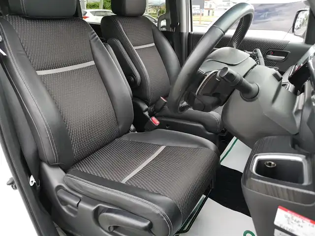 ホンダ ステップワゴン スパーダ クールスピリット 茨城県 2016(平28)年 9.5万km ホワイトオーキッドパール 純正ナビ/【DISC・ラジオ・TV・iPod・SD・USB・BT・VTR・AUX・HDMI】/シートヒーター/両側パワスラ/パドルシフト/レーダークルコン/ETC/Bカメラ/前方ドラレコ/アイドリングストップ/ステリモ/横滑り防止装置/レーンキープアシスト/衝突被害軽減システム/オートライト/Fフォグ/LEDライト