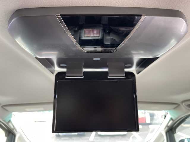 トヨタ ヴェルファイア 2．4Z プラチナセレクションⅡ 千葉県 2010(平22)年 5万km ホワイトパールクリスタルシャイン アルパイン8インチナビ/(フルセグTV/BT/CD/DVD/FM/AM)/バックカメラ/アルパインフリップダウンモニター/両側パワースライドドア/電動リアゲート/横滑り防止装置/ビルトインETC/フォグランプ/ウィンカーミラー/電動格納ミラー/純正18インチAW/シートリフター/プッシュスタート/スマートキー/フロアマット/ドアバイザー/スペアキー/取扱説明書/保証書